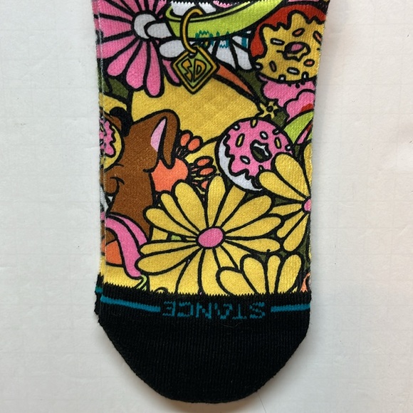 STANCE X Scooby-Doo Snackin Scoobs Floral Crew Casual Socks Men's SZ L 9-13 - Picture 10 of 11